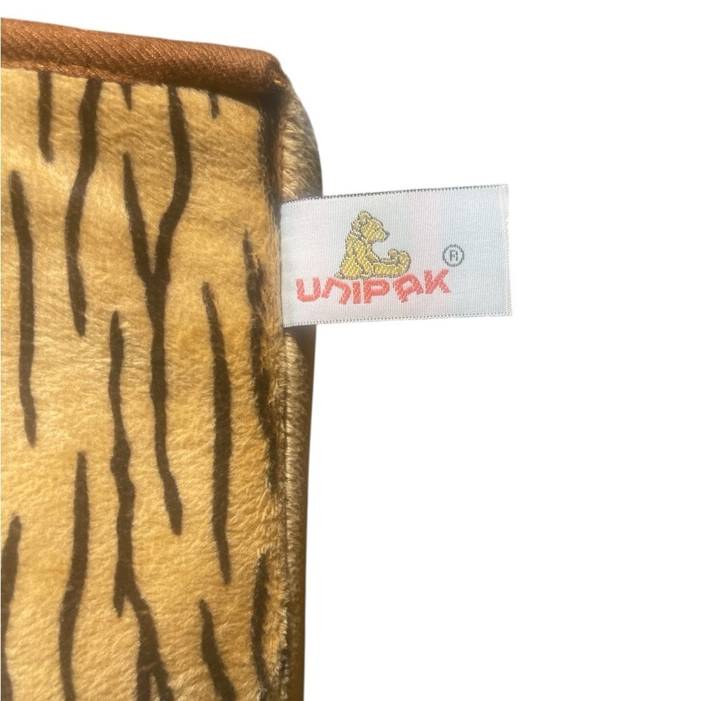 Unipak Wild Animals House Plush Set Cats Tigers Panther Lion Cheetah 6 Inch - Picture 5 of 5